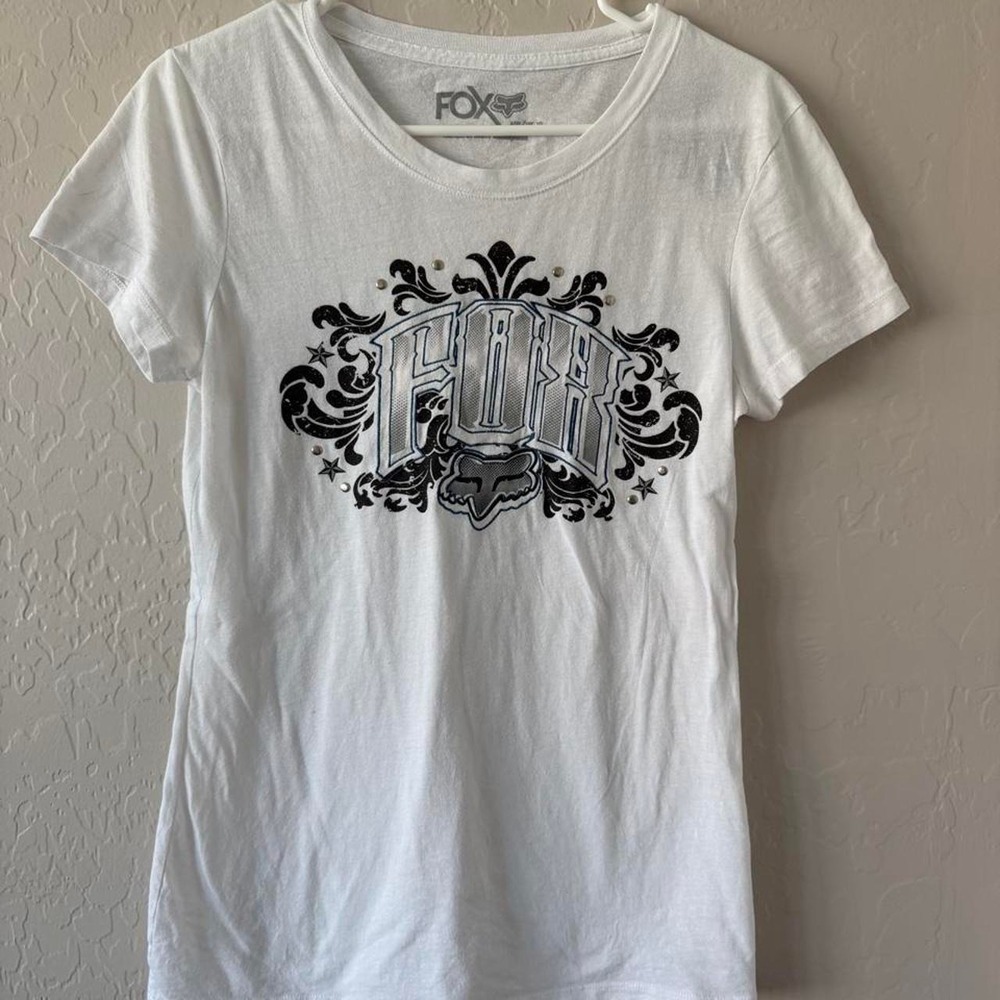 White women's Y2K fox racing T-shirt small flaw shown on the back